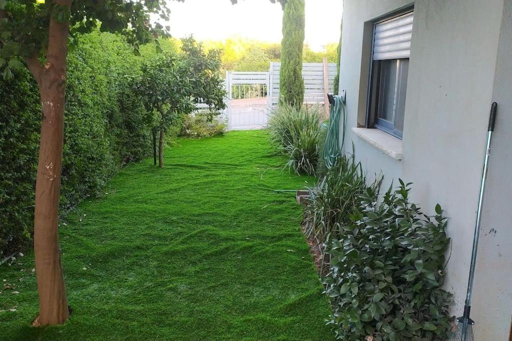 Shamaka'S Kefar Hananya Exterior foto